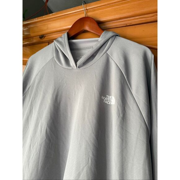 The North Face Men’s Wander Hoodie (Light Gray, XXL, UPF 40+) - Picture 3 of 9